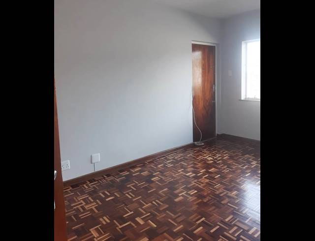 2 BEDROOM APARTMENT FOR SALE IN SYDENHAM